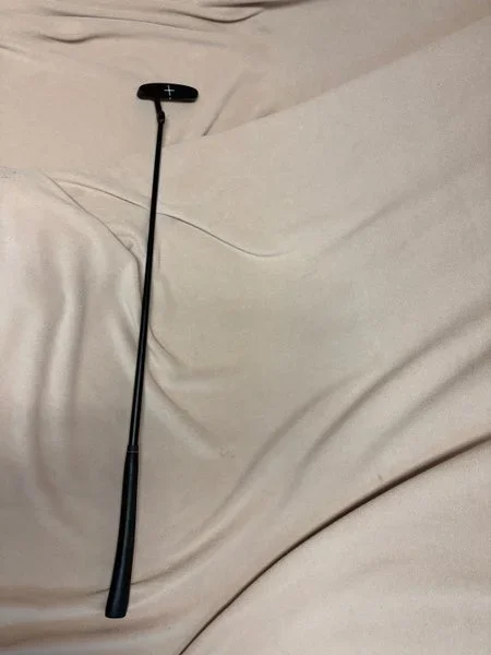 Blade APL Right Handed Putter 34.5″ (Used)