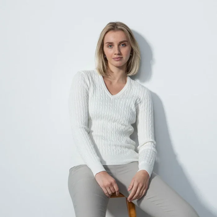 Daily Sports: Women’s Madelene V-Neck Pullover – White