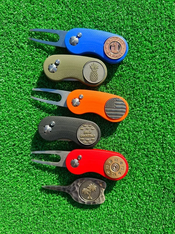Magnetic Divot Tool + 6 Ball Markers (Any Designs)